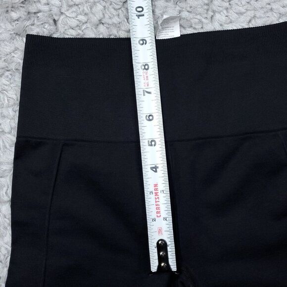 Fabletics Sync High Waisted Perforated 7/8 Leggings Cropped Size XS Black - Picture 8 of 9